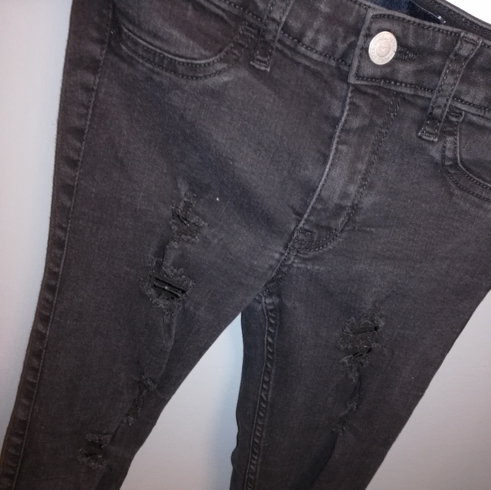 Hollister skinny ripped jeans
